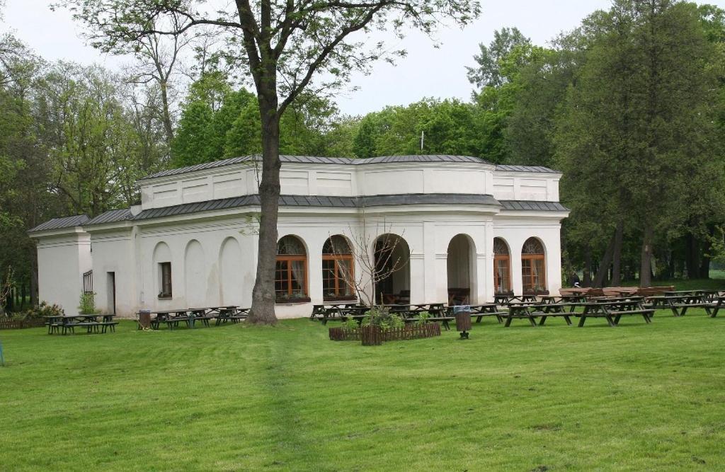 Palac Kurozweki Kurozwęki Exterior foto